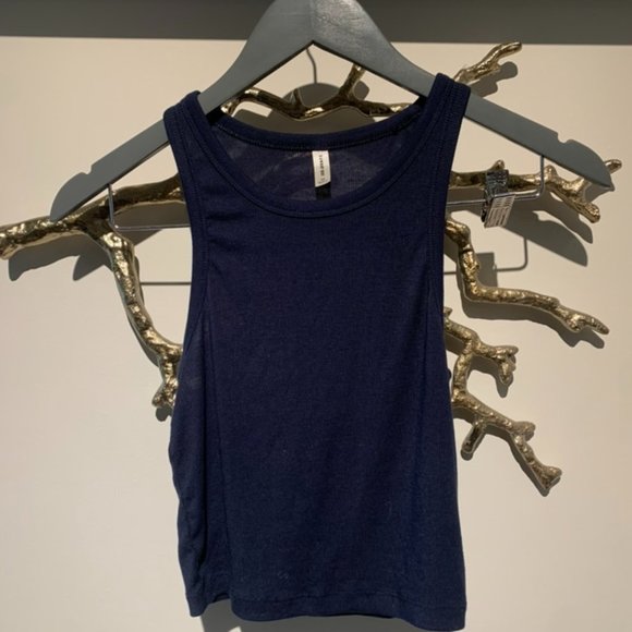 sunday best honors tank - Picture 1 of 1